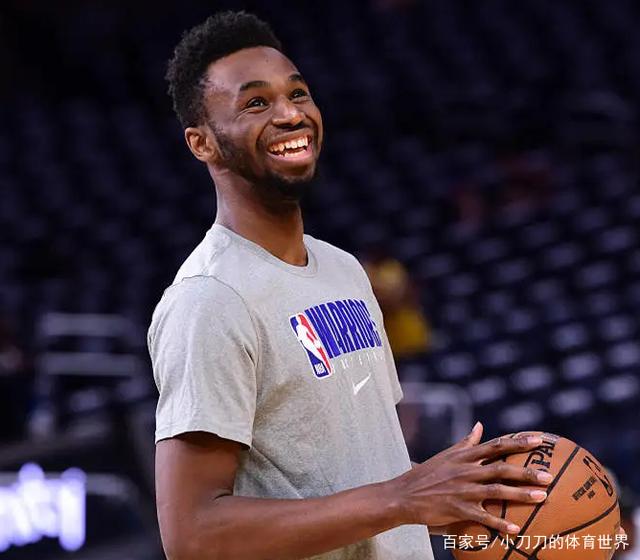 邮报评曼联近5年引援TOP30：姆伯莫第1，C罗第4，桑乔垫底（曼联近五年引援30强榜出炉：《邮报》评姆伯莫登顶，C罗第4，桑乔垫底）