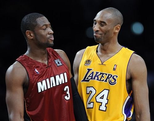 替补球员凯恩梅开三度 拜仁5‑0血洗斯图加特（凯恩替补戴帽，拜仁5-0大胜斯图加特）